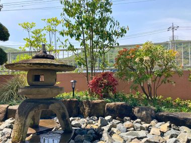 心安らぐ和風庭園にリガーデン